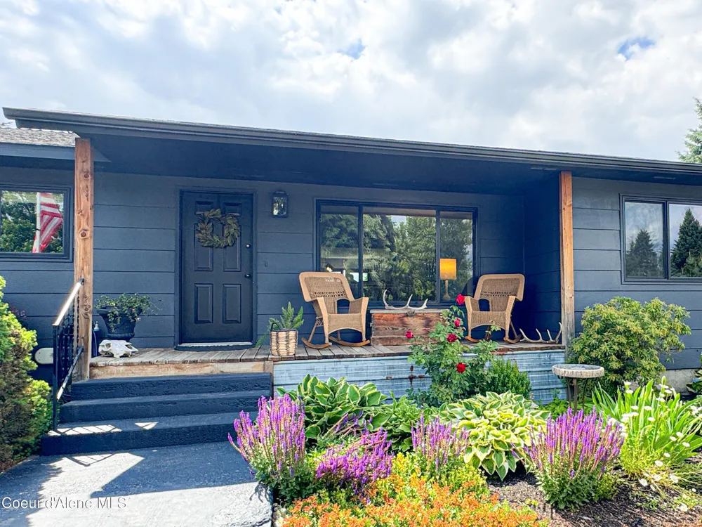 9481 Chateaux Drive Hayden, ID 83835