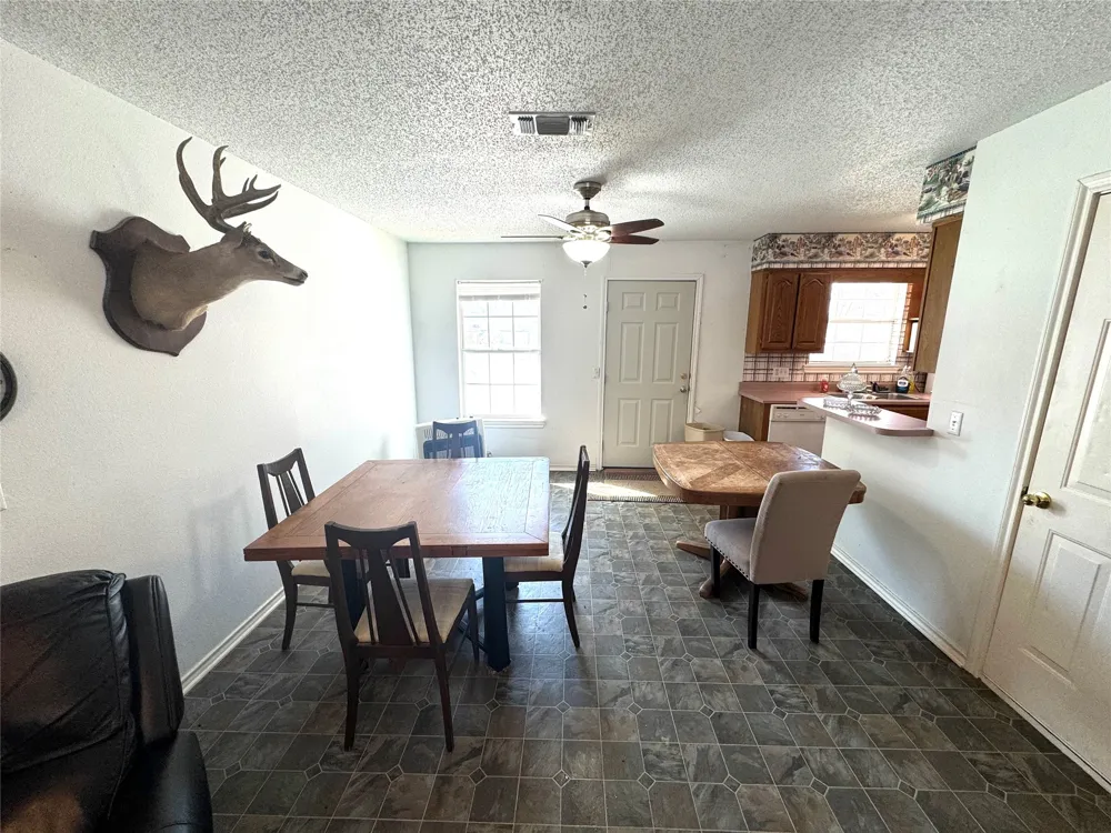 205 County Road 1135 Ravenna, TX 75476
