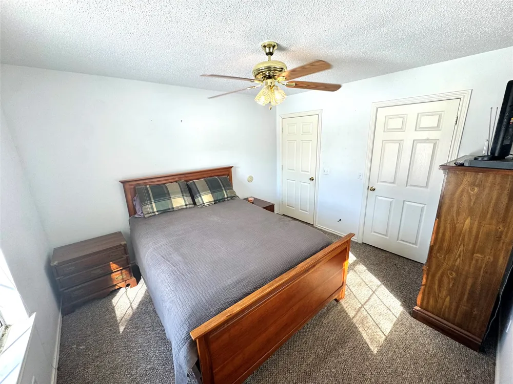 205 County Road 1135 Ravenna, TX 75476
