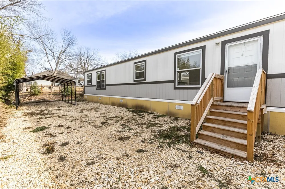 117 Royal Taylor, TX 76574