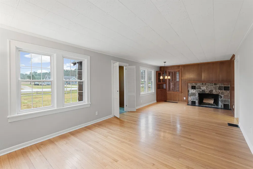 8616 Cedar Run Road Long Lake Township, MI 49684