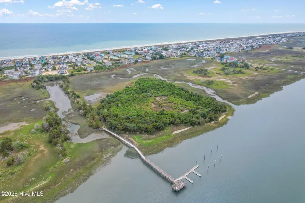 1056 Tide Ridge Drive Holden Beach, NC 28462