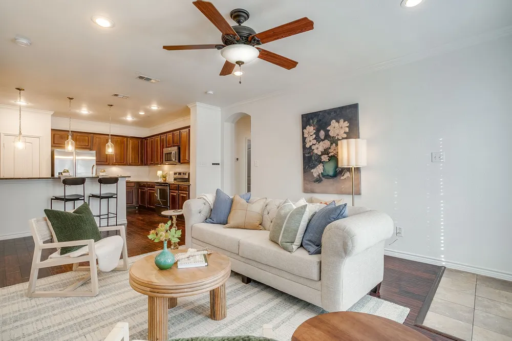 950 Henderson Street #1100