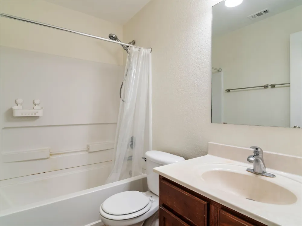 244 Cactus Patch Selma, TX 78154