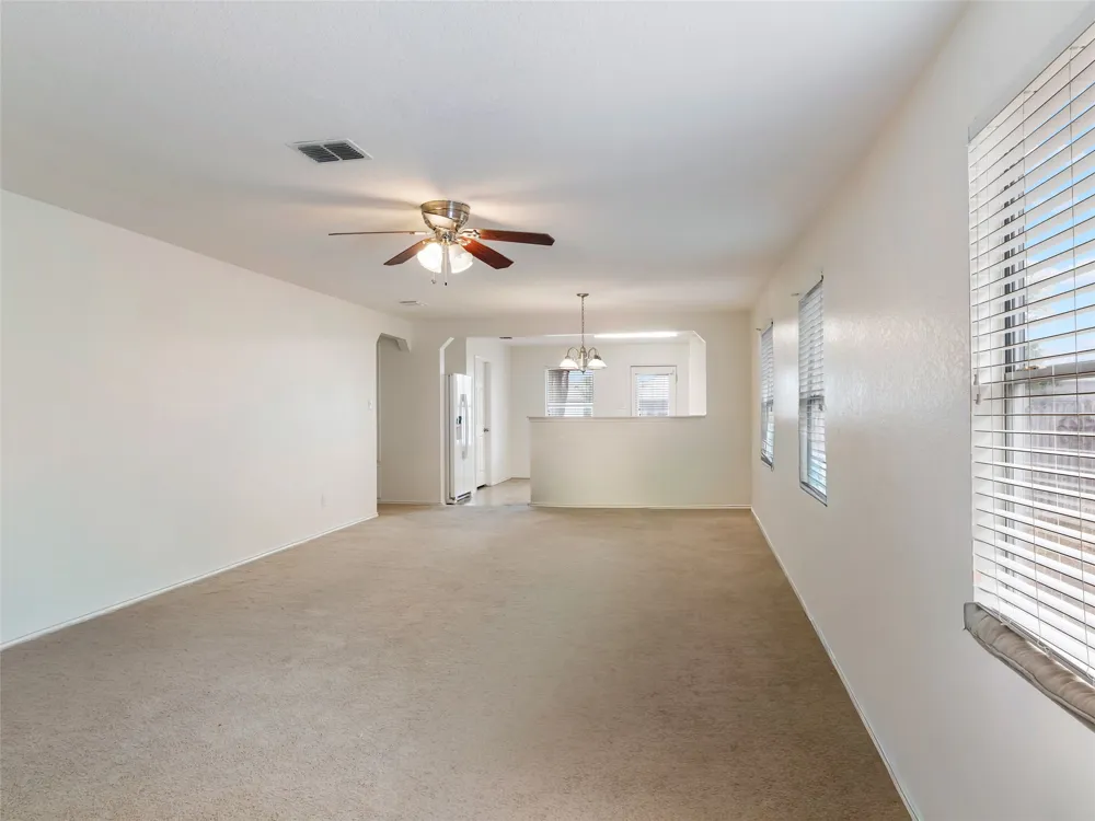 244 Cactus Patch Selma, TX 78154