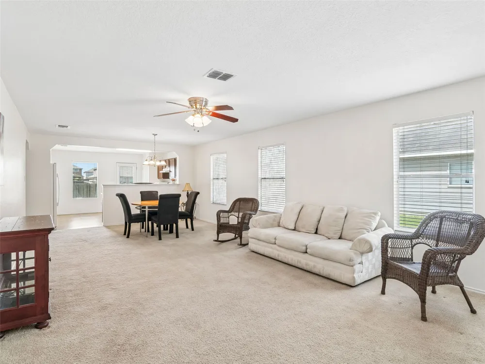244 Cactus Patch Selma, TX 78154