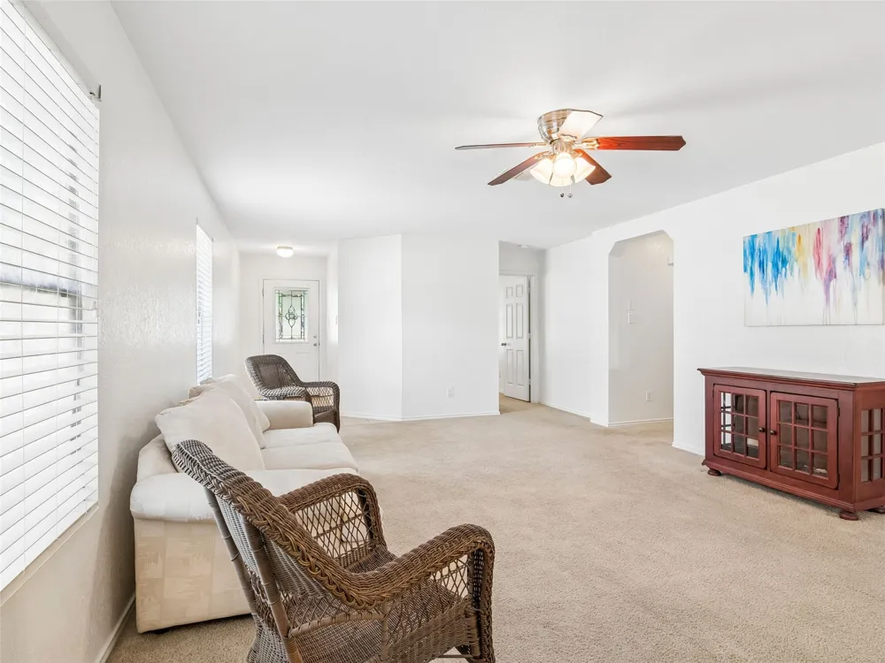 244 Cactus Patch Selma, TX 78154