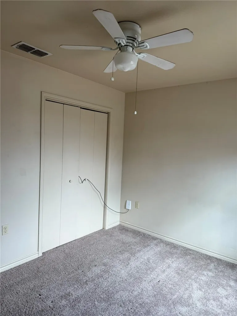 310 S Hermann Avenue Three Rivers, TX 78071