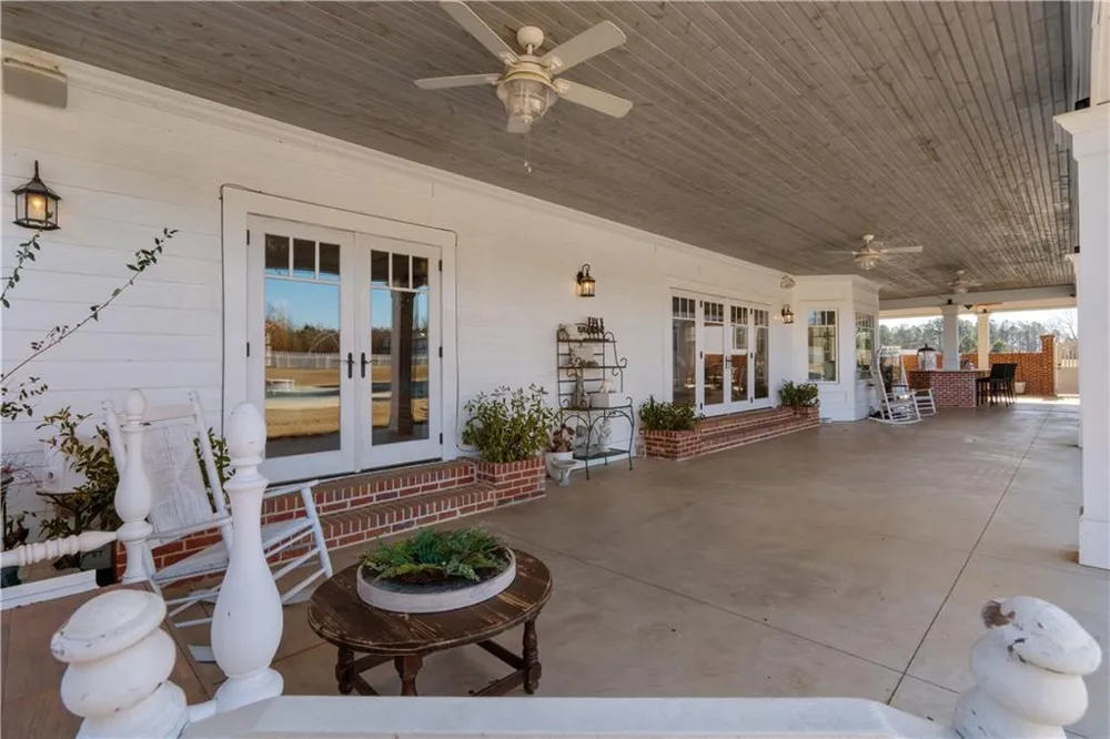 31 Duck Pond Road Roopville, GA 30170