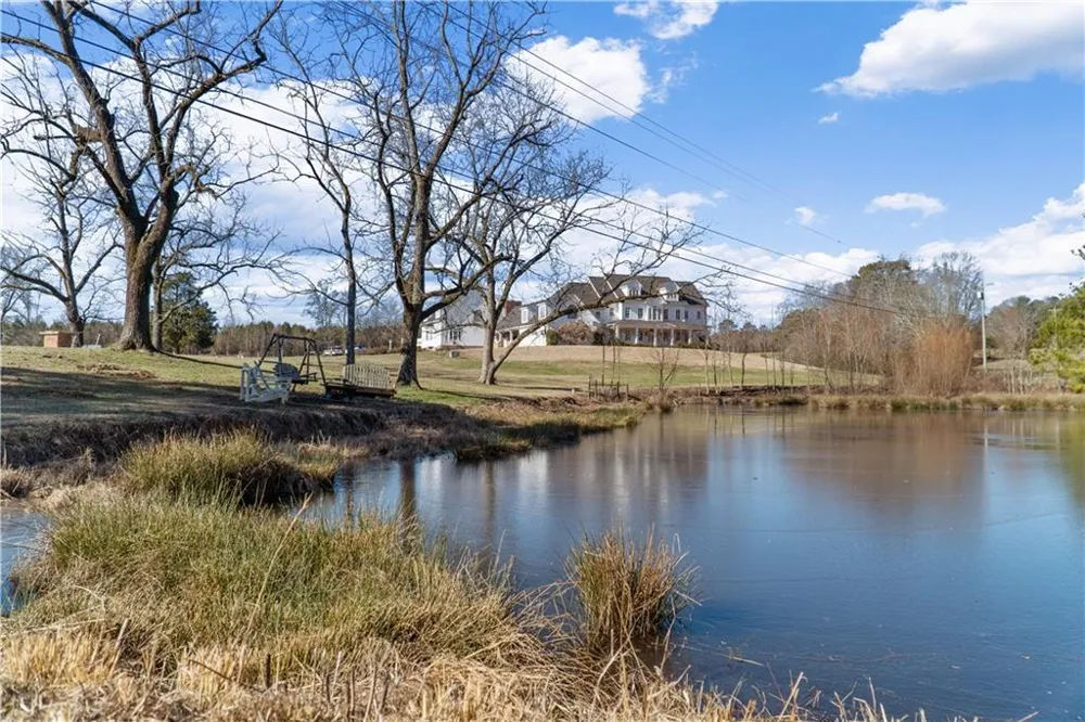 31 Duck Pond Road Roopville, GA 30170