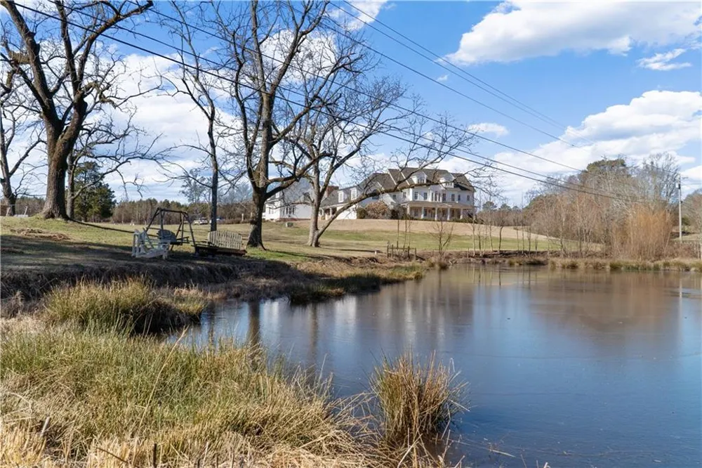 31 Duck Pond Road Roopville, GA 30170
