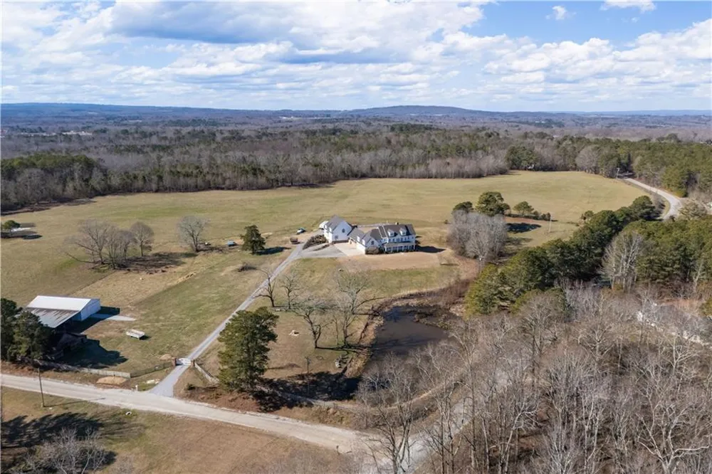 31 Duck Pond Road Roopville, GA 30170