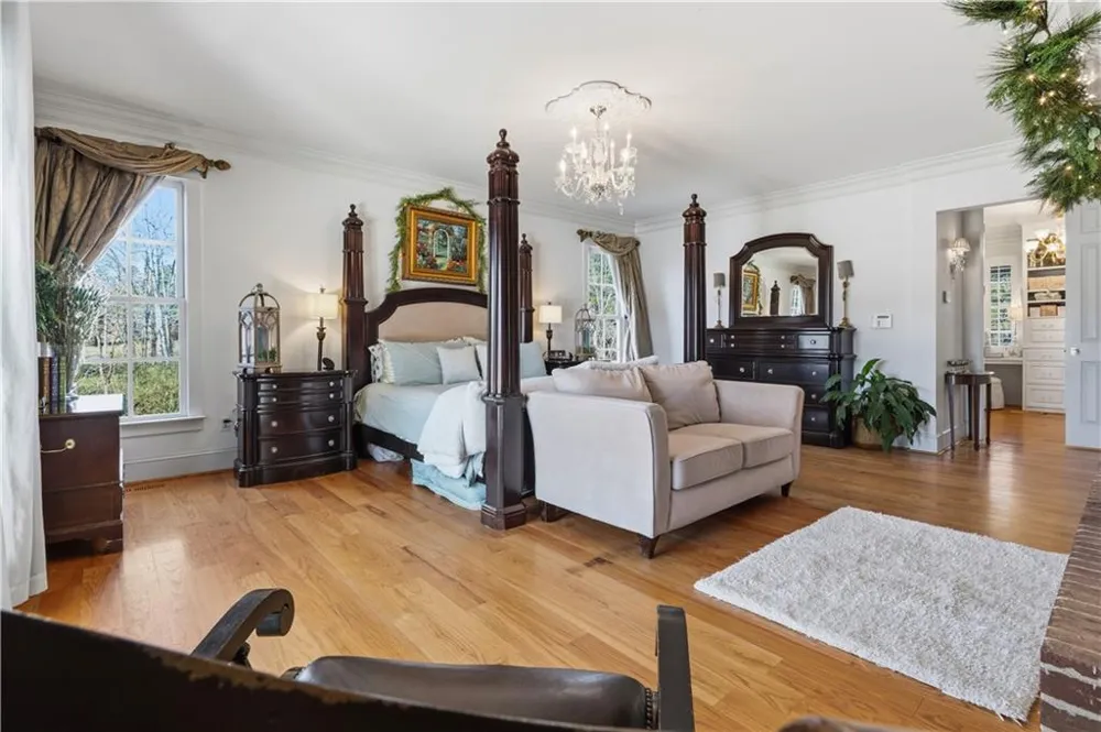 31 Duck Pond Road Roopville, GA 30170