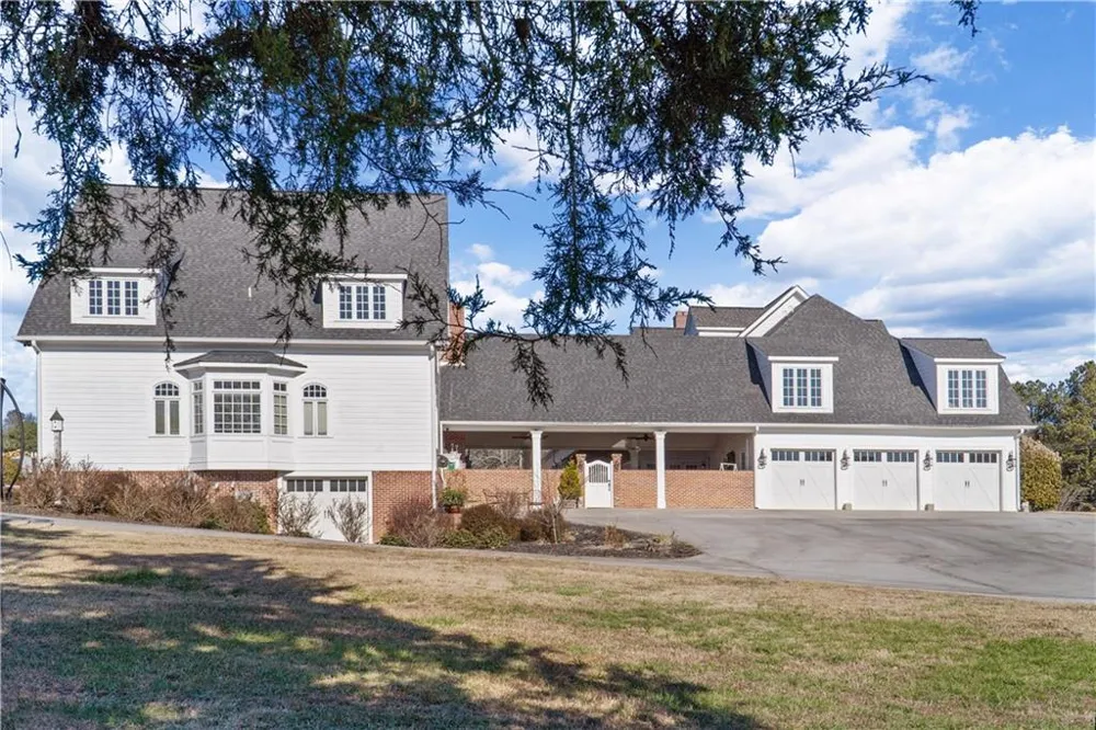 31 Duck Pond Road Roopville, GA 30170