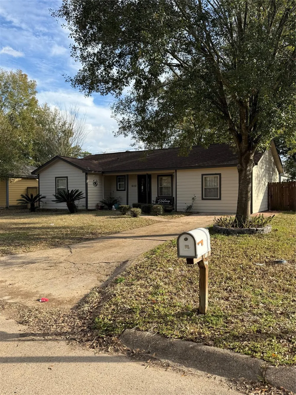 6110 Micollet Street