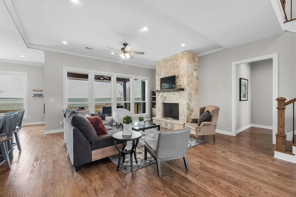 3016 Lake Ridge Drive Streetman, TX 75859