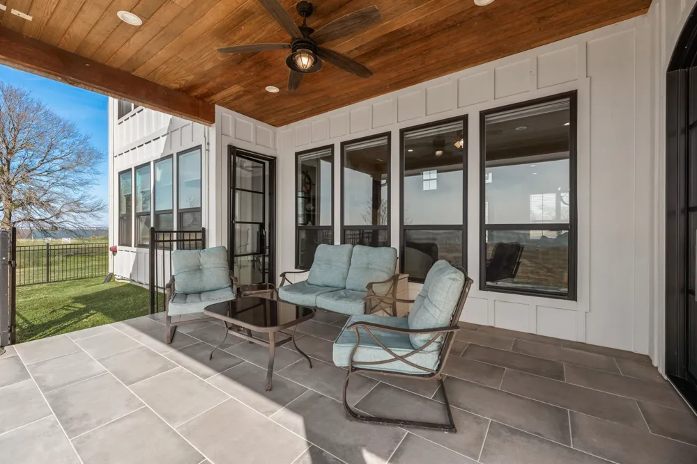 3016 Lake Ridge Drive Streetman, TX 75859