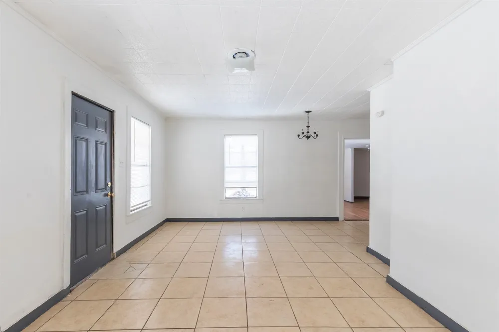 1902 Bristol Drive Sweetwater, TX 79556