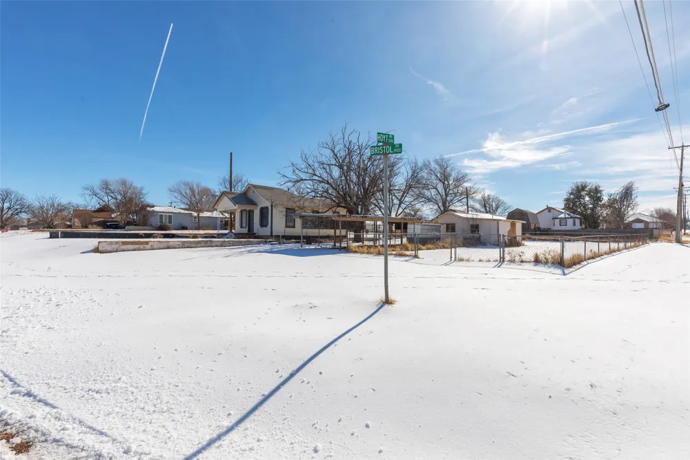 1902 Bristol Drive Sweetwater, TX 79556