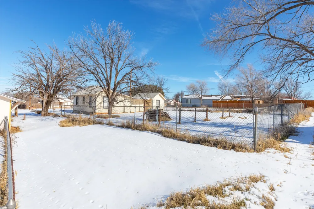 1902 Bristol Drive Sweetwater, TX 79556