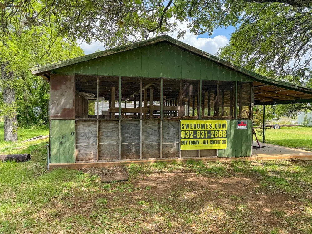 1099 Bull Pen Road Brownwood, TX 76801
