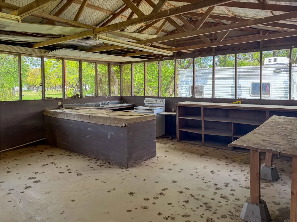 1099 Bull Pen Road Brownwood, TX 76801
