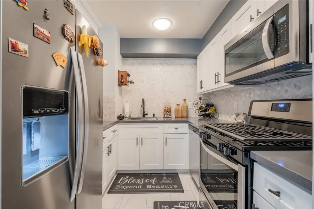 800 W 1st Street #502 Los Angeles, CA 90012
