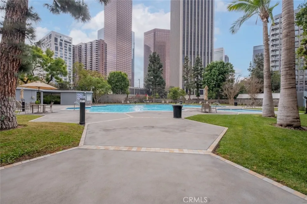 800 W 1st Street #502 Los Angeles, CA 90012