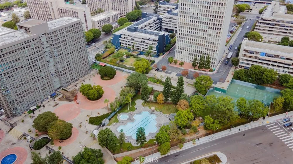 800 W 1st Street #502 Los Angeles, CA 90012