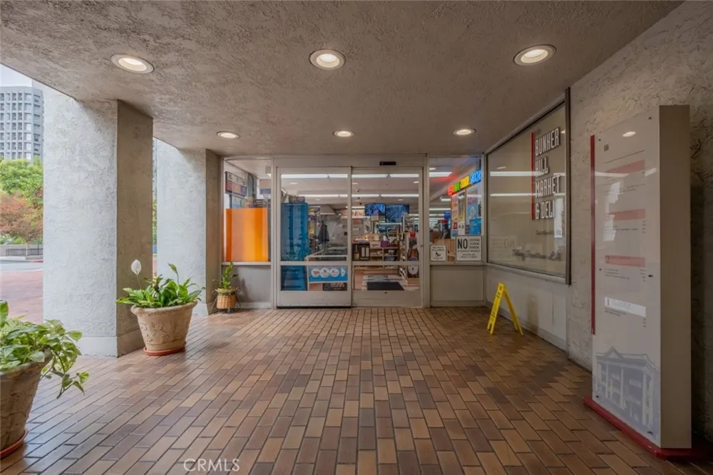 800 W 1st Street #502 Los Angeles, CA 90012
