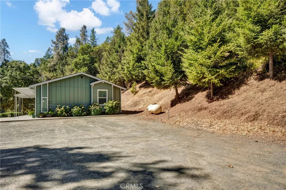 14986 Western Mine Road Middletown, CA 95461