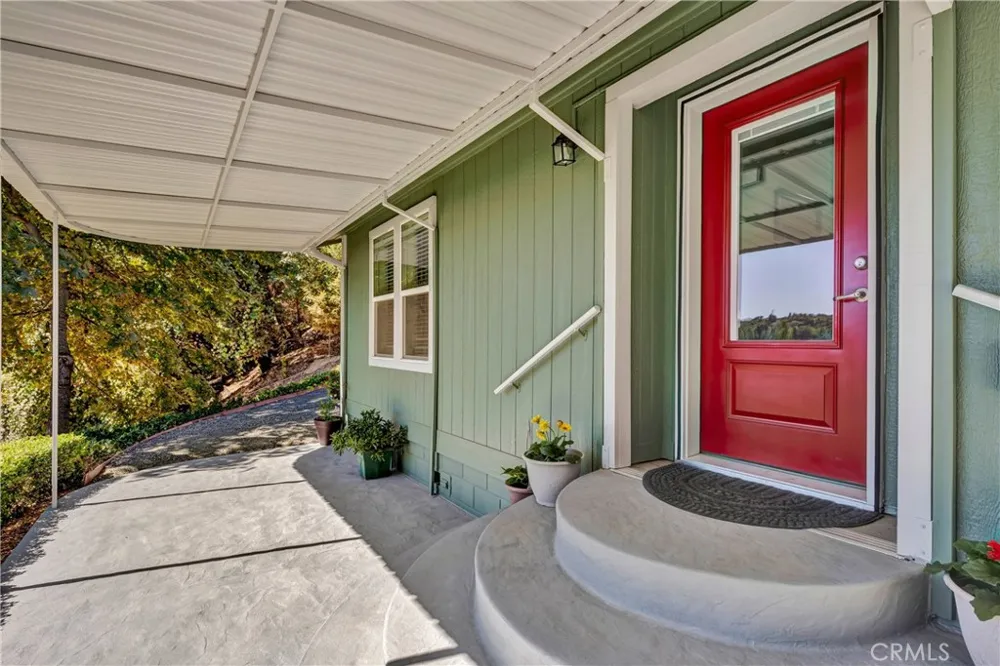 14986 Western Mine Road Middletown, CA 95461