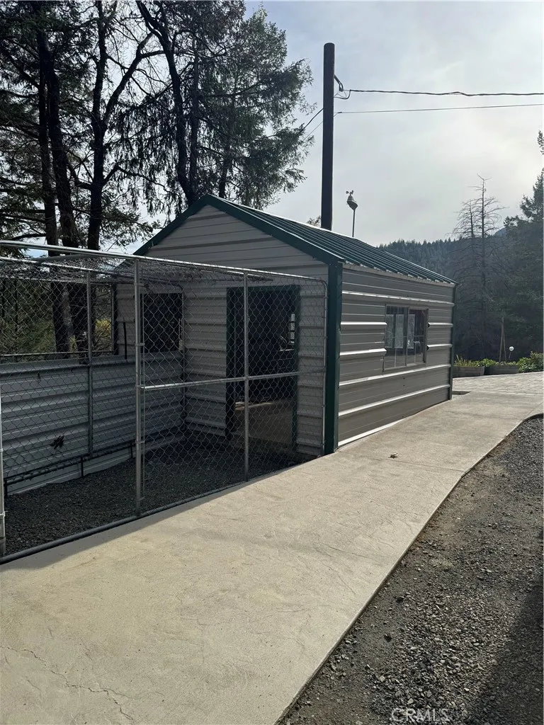 14986 Western Mine Road Middletown, CA 95461