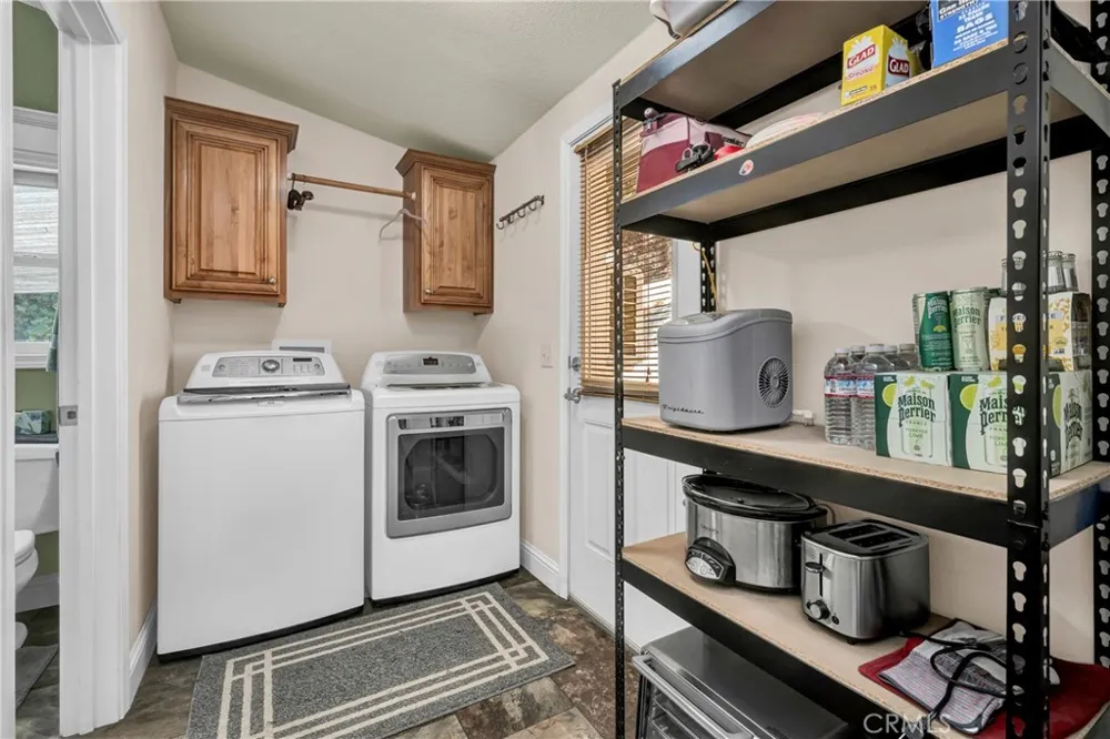 14986 Western Mine Road Middletown, CA 95461