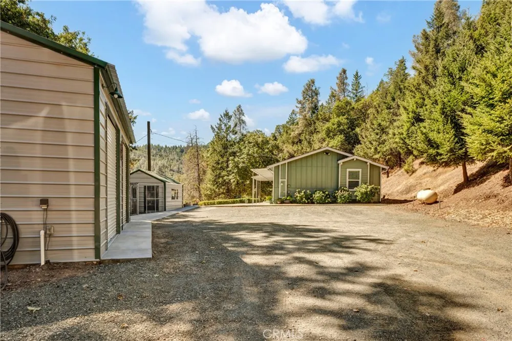14986 Western Mine Road Middletown, CA 95461