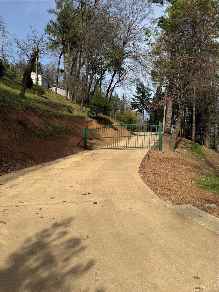 14986 Western Mine Road Middletown, CA 95461