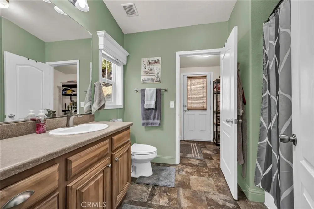 14986 Western Mine Road Middletown, CA 95461