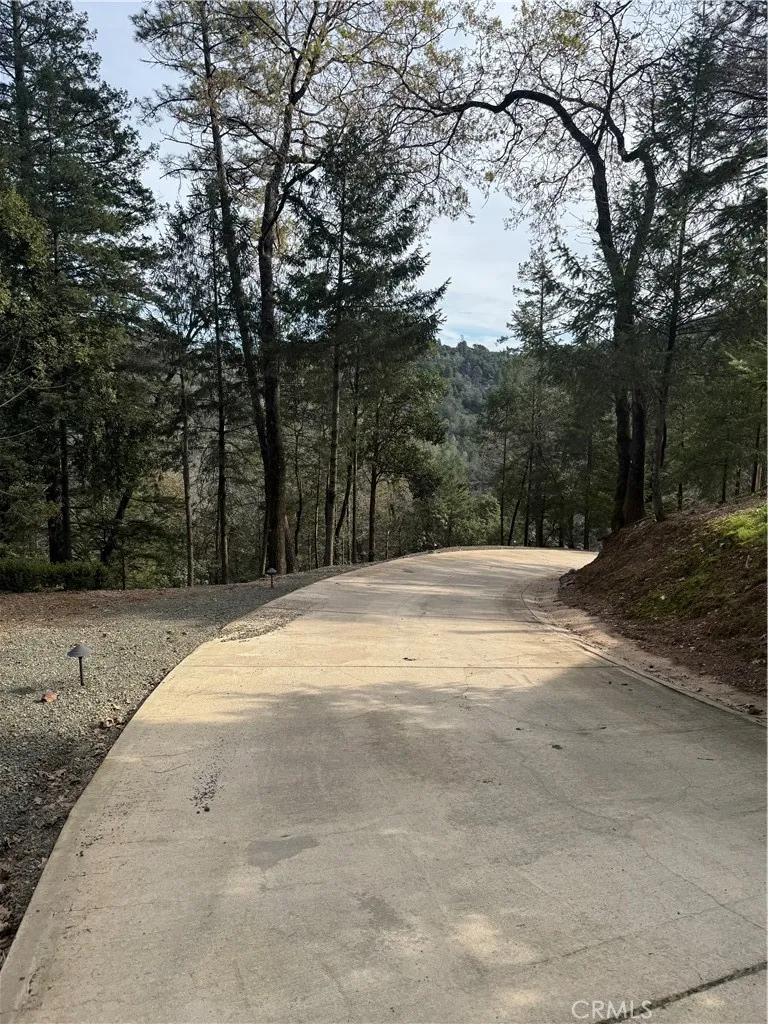 14986 Western Mine Road Middletown, CA 95461