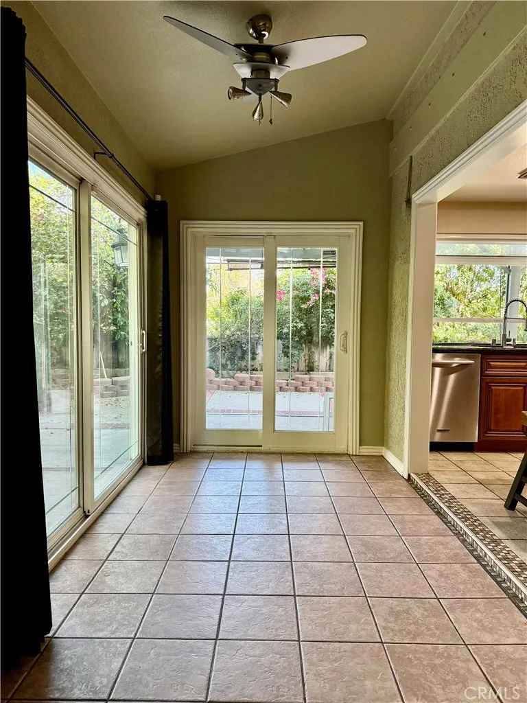 1228 Calle Vistaso San Dimas, CA 91773