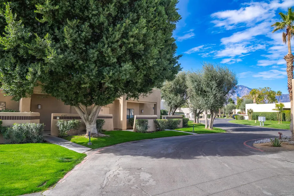 67663 Lagos Way Cathedral City, CA 92234
