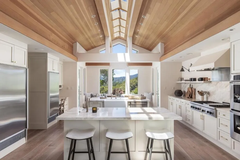 5466 Quail Way Carmel, CA 93923