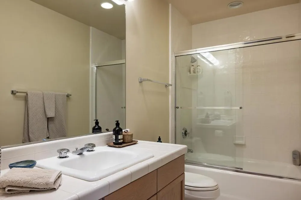 5466 Quail Way Carmel, CA 93923