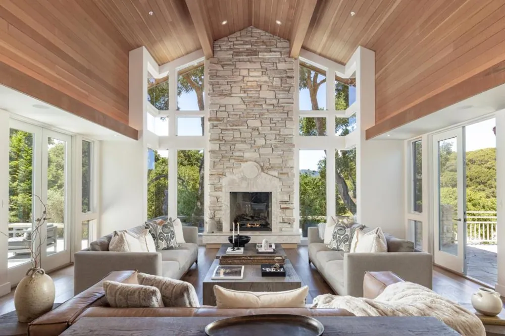 5466 Quail Way Carmel, CA 93923