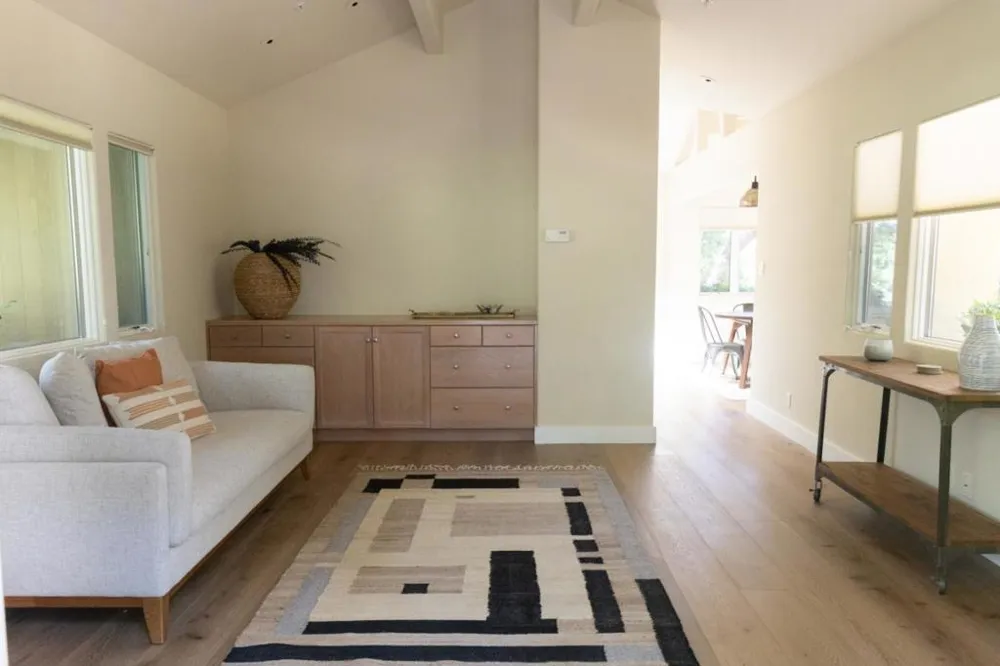 5466 Quail Way Carmel, CA 93923