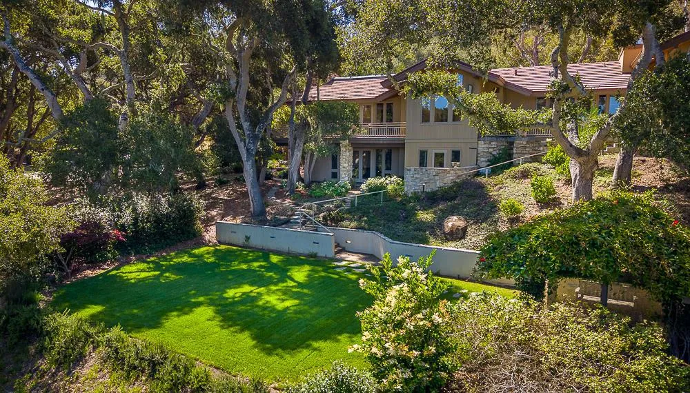 5466 Quail Way Carmel, CA 93923