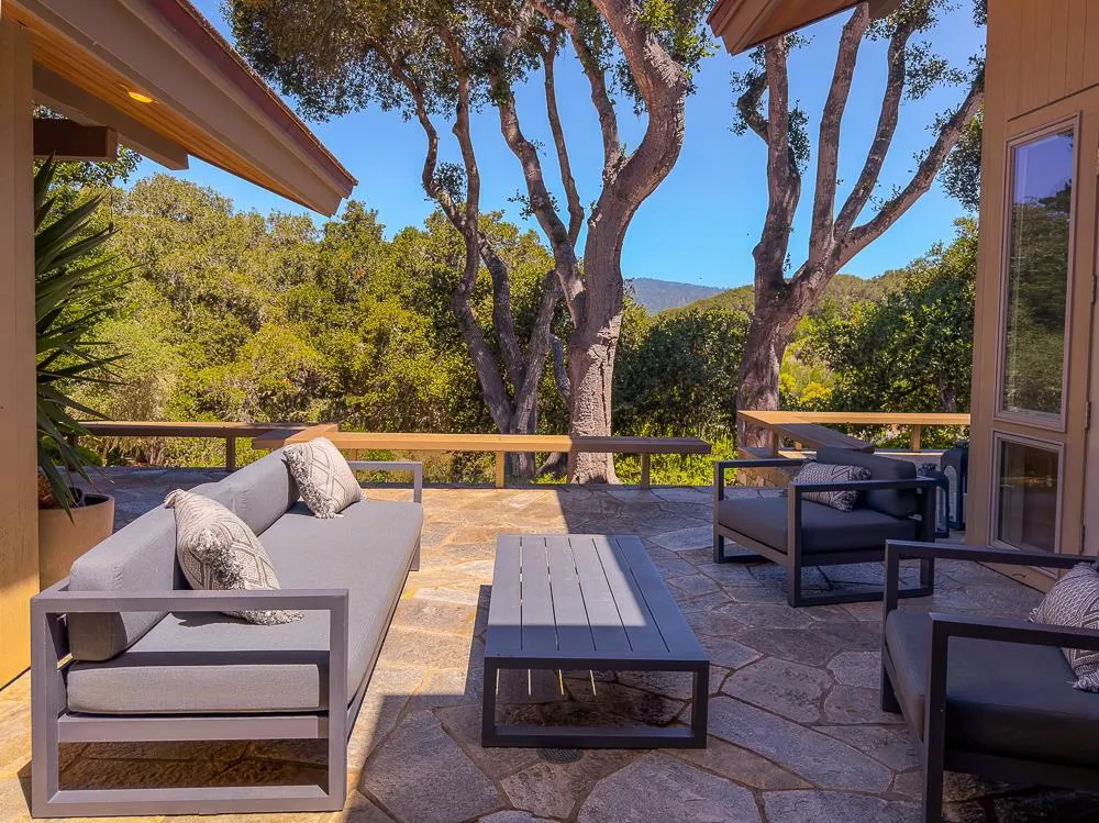 5466 Quail Way Carmel, CA 93923