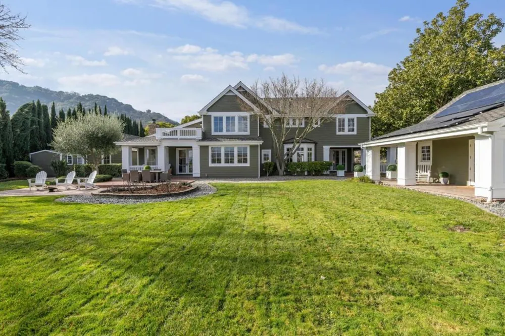 1450 Lakeview Court San Martin, CA 95046