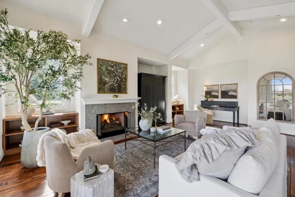 1450 Lakeview Court San Martin, CA 95046