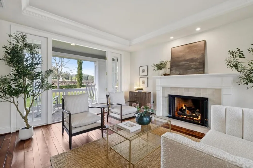 1450 Lakeview Court San Martin, CA 95046
