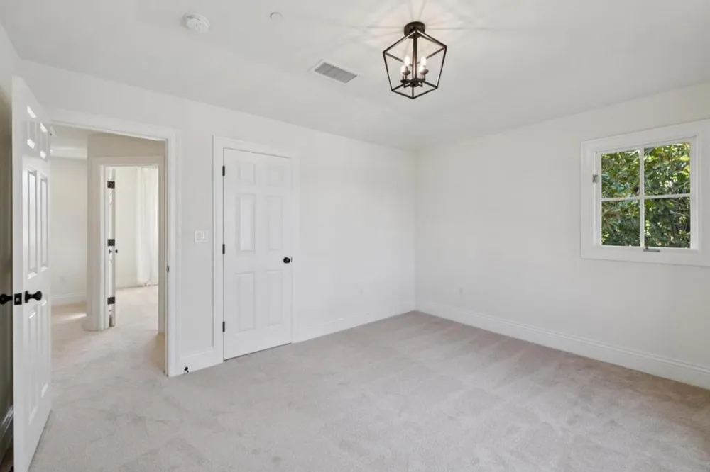 1450 Lakeview Court San Martin, CA 95046